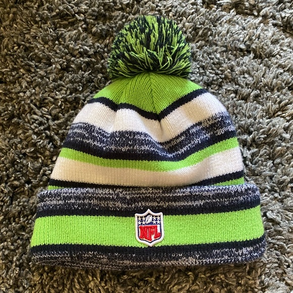 Seattle Seahawks bundle - Picture 3 of 6